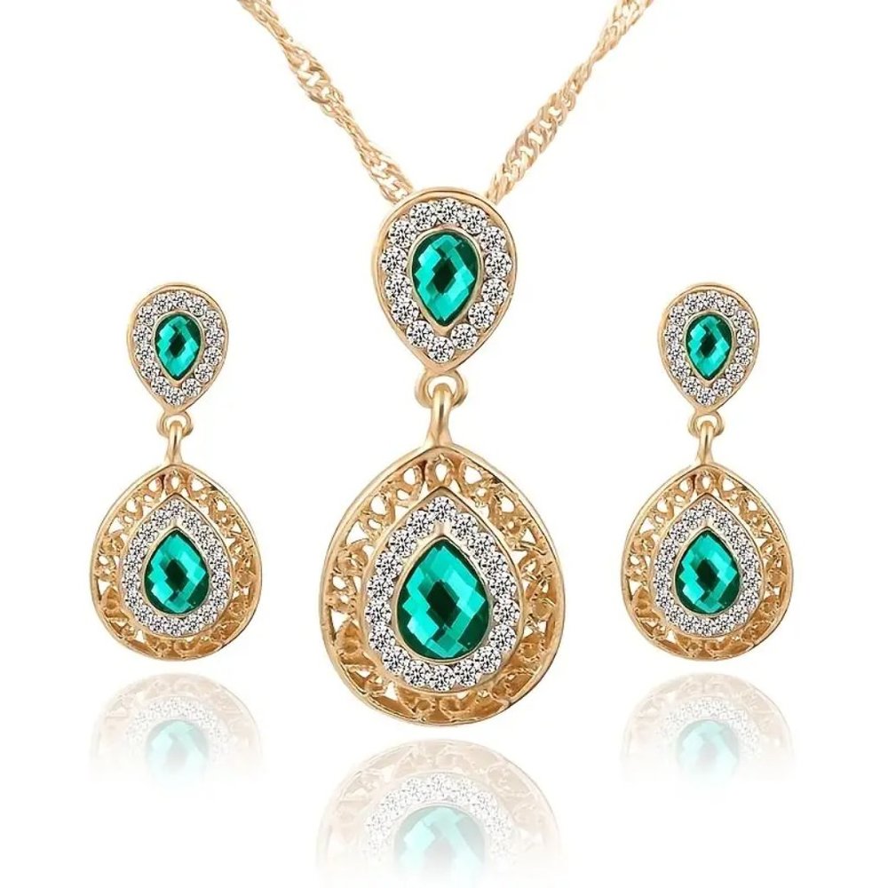 Vintage Water Drop Pendant Necklace and Dangle Earrings Jewelry Set